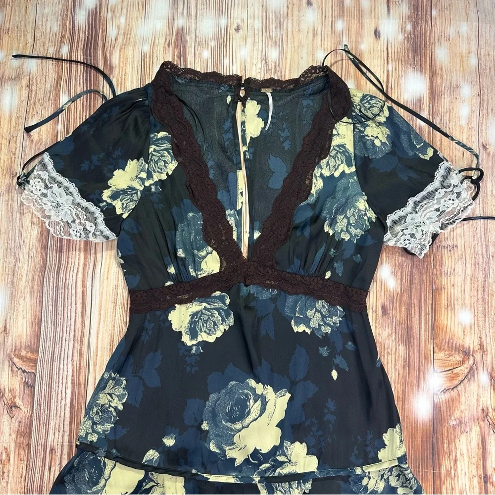 Free People Printed Mini Dress - Black Combo
Size Small - Picture 3 of 15
